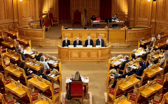 De fyra justitieombudsmännen presenterar sin ämbetsberättelse vid det öppna sammanträdet i riksdagen 2026.